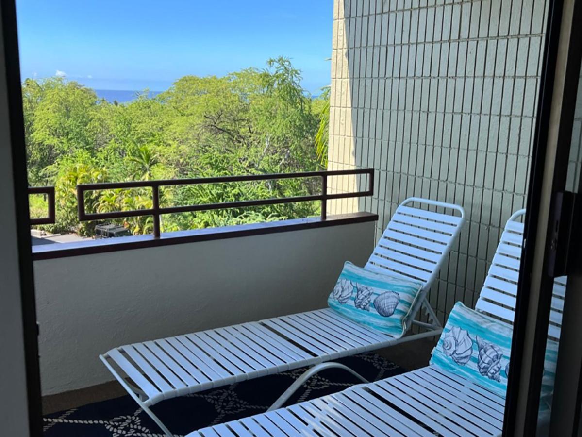 Kona Magic Ali'I - Top Floor Views, Pool, Beach, Sunsets Kailua-Kona Exterior photo